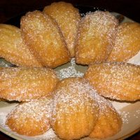 madeleine-a-petite-french-butter-cake