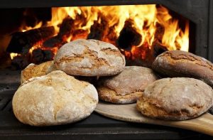 baking-wood-fired-breads
