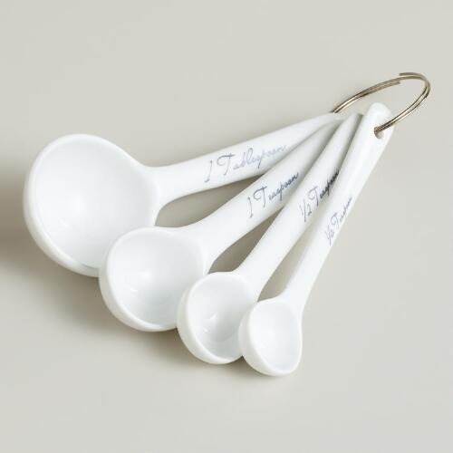 porcelain-measuring-spoons